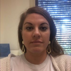 Meet your Posher, Mandy